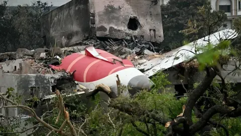 Families of Air India tragedy passengers sue aerospace companies the manufacturers